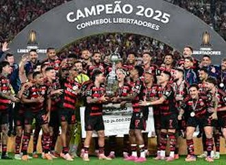 Flamengo vence o Ceará e conquista o Brasileirão 2025 de forma antecipada