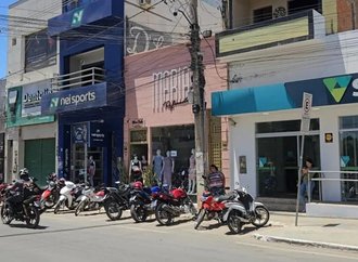 Irecê terá alterações no funcionamento do comércio durante feriados de novembro